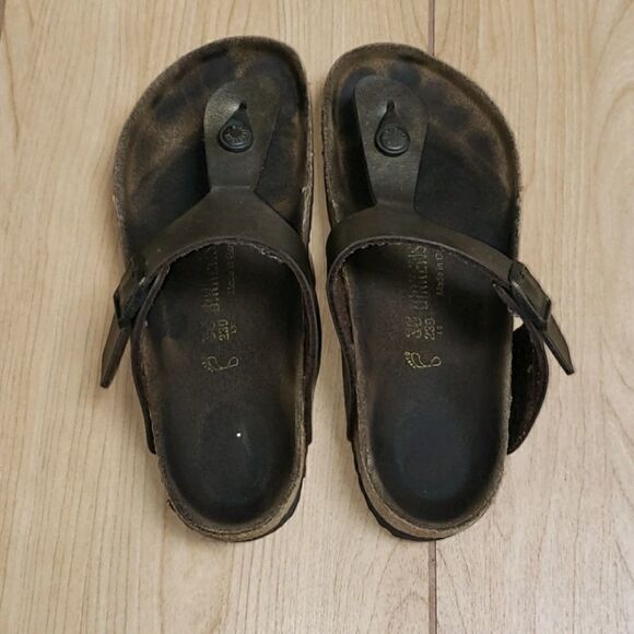 BIRKENSTOCK WOMEN'S GIZEH SANDALS, SIZE 5-5.5 - Picture 5 of 12